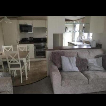 Aparthotel Caravan Chestnut Meliden Exterior foto
